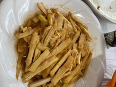 -天乐农家鱼头王(天目湖店)