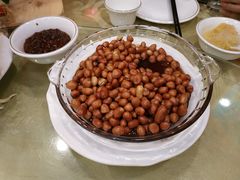 老醋花生米-鹤乡东北菜(崮山路店)