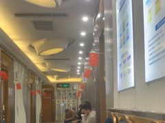 -圣呗口腔·舒适化种植牙·矫正中心(广州总院)