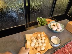 -牛村来人潮汕牛肉火锅(西单店)