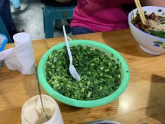 -越洋肖氏老米线(杨家坪店)