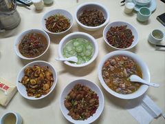 -笨罗卜浏阳菜馆(龙华鹏润达店)
