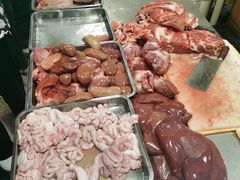 -标记美食新鲜猪杂(兴南大道店)
