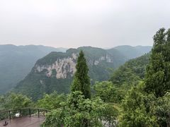 -三峡国际房车露营地(G348店)