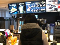 -麦当劳(七宝乐购店)