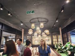 -河内西湖莲花自助餐厅