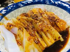 -何老二卤汁凉粉