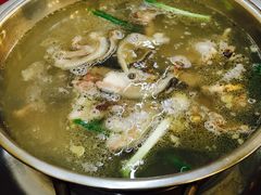 -老石黑山羊毛驴肉火锅(金凯广场店)