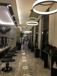 -AKOZO Beauty Salon