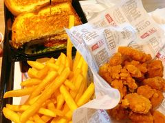 -The Habit Burger Grill 哈比特汉堡(复兴soho店)