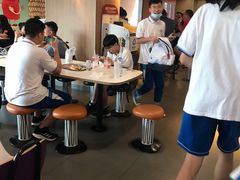 大堂-麦当劳(中山大道中店)