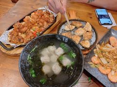 -老东镇啤酒屋海鲜加工·蒸汽海鲜·海鲜烧烤(台东店)