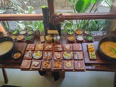 -银米·云南传统过桥米线(双廊黑金冠店)