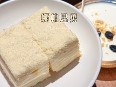 娜帕里勇-耶里夏丽·丝路新疆菜·清真食品(徐汇南丹东路臻选店)