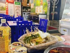 -马路边边串串香(苗栗路店)