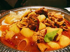 沙湾原始大盘鸡-丝路金桃·新疆菜(徐汇店)