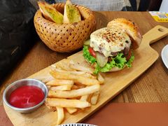 -Golden Lily河内巴黎法越料理餐厅(建国西路店)