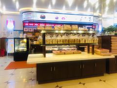 -红宝石·鲜奶小方·海派西点房(南丹店)