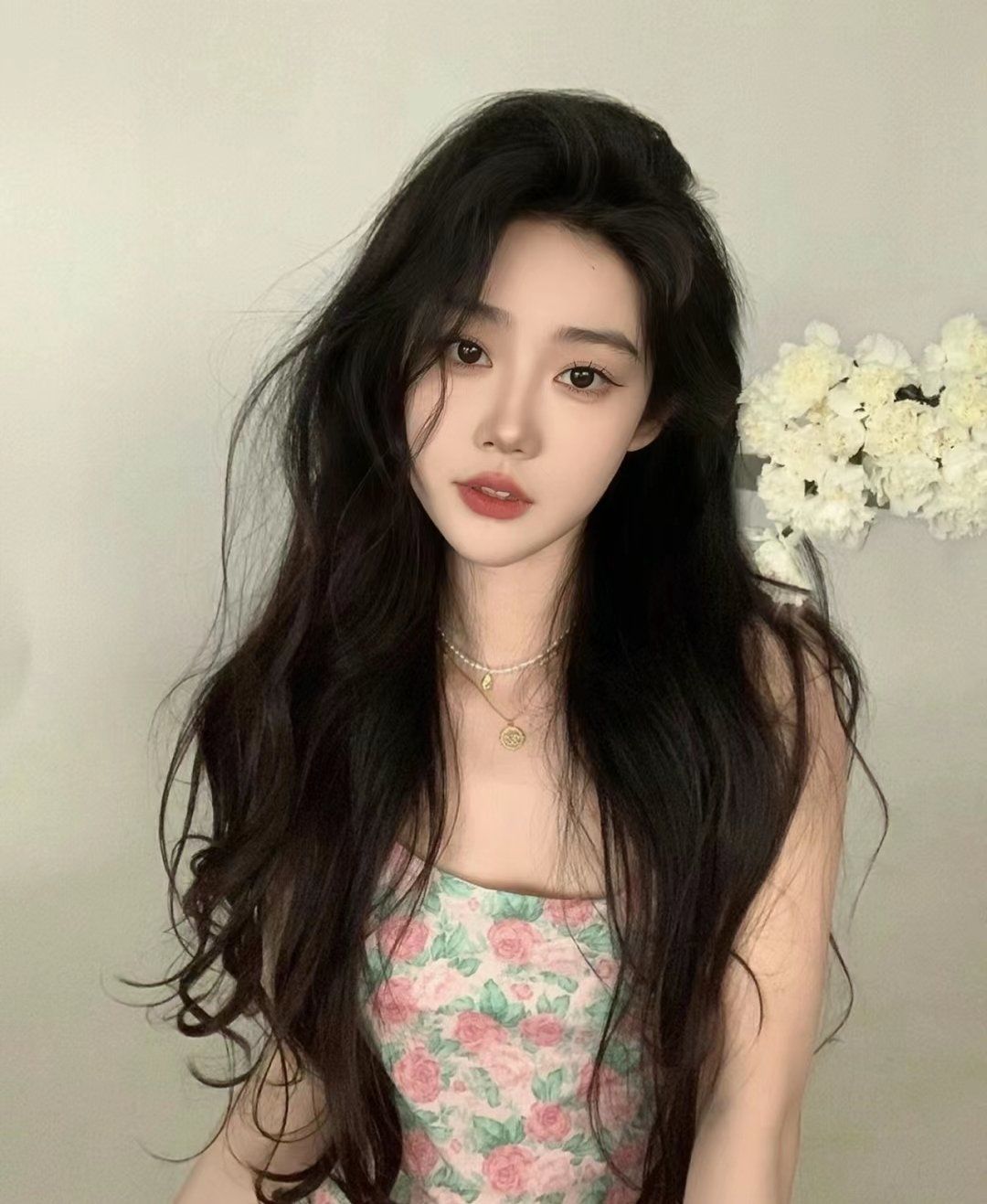 超级温柔
#造型烫#显脸小#女生高颅顶#蓬松高颅顶#女生发型参考