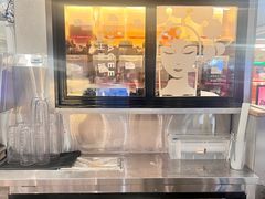 -霸王茶姬(上海静安大悦城店)