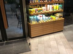 零售区-星巴克臻选(杭州万象城店)