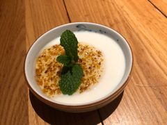 宫廷杏仁豆腐-四季民福烤鸭店(前门廊房二条店)