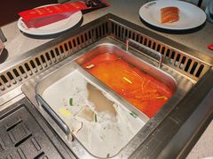 -蓉城四海黑牛烤肉海鲜自助餐厅(宜兴宝龙店)