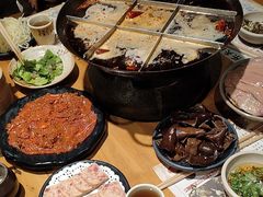 -白乐天毛肚火锅馆(南滨路店)