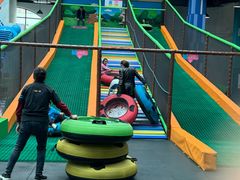 -蒙特利亲子乐园