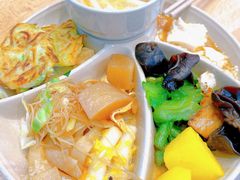 -素满香·全民食养自助(长宁龙之梦店)