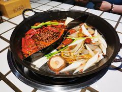 -贰回巷火锅馆(钟楼店)