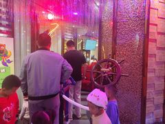 -四海一家自助餐(益田假日广场店)