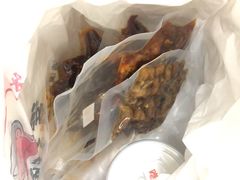 -鑫记婆婆兔·成都特产·兔头手撕兔(太古里店)