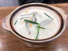黄鱼煨面-阿娘面馆