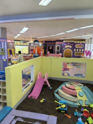 -孩子王(铁西万达店)