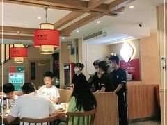 大堂-辣得叫湘菜(四明店)