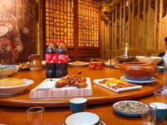 -老滇山寨•云南特色菜•地方菜•民族风情歌舞表演(金碧店)