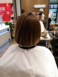 点击看大图 -Mentor Hair Salon
