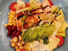 牛油果烤鸡精选沙律配酸奶汁-卡朋西餐(扬名广场店)