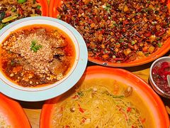 -先启半步颠·川菜小炒