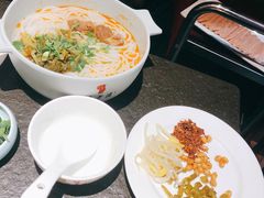 花溪牛肉粉-不老溪贵州菜(广安门总店)