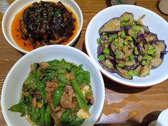 -胡胖子专业长沙菜(衡山路店)