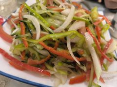 老虎菜-欧提汗·新疆餐厅·清真(银都路店)