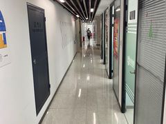 -新航道雅思托福·留学·考研培训(人民广场校区)