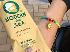 -斯普瑞斯奥特莱斯