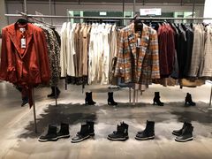 -URBAN REVIVO(深圳华润万象天地店)