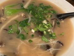 -漆黑觉米粉(三里屯店)