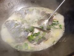 招牌柴火灶鱼头-好灶头妈妈菜·柴火灶台鱼·千岛湖土菜地标美食