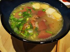 金陵鸭血粉丝汤-弄堂小笼包(天津南开大悦城店)
