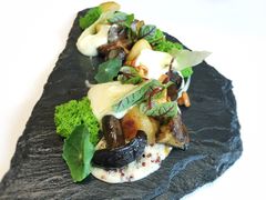 -AZUR聚(香格里拉饭店)